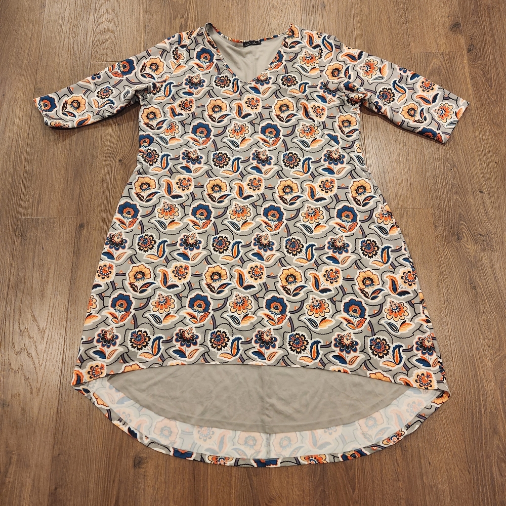 Floral Patterned High-Low Dress with 3/4 Sleeves Work Professional Casual